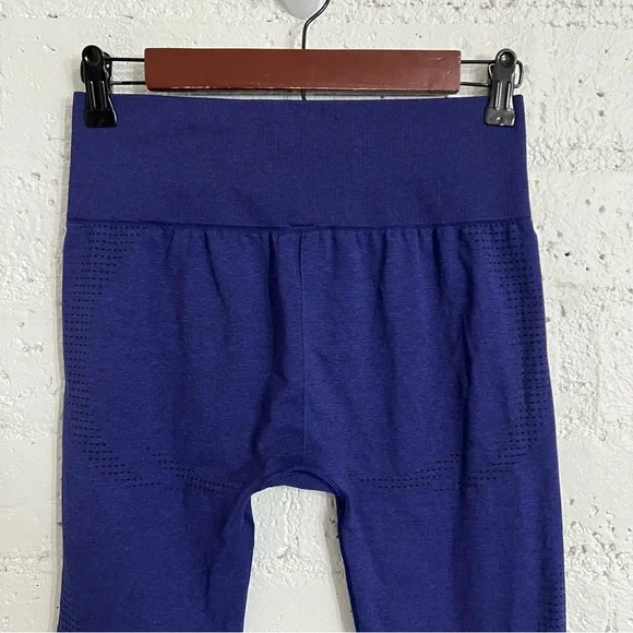Gymshark Womens Athletic Capri Leggings L Blue Compression D7 - Picture 6 of 9